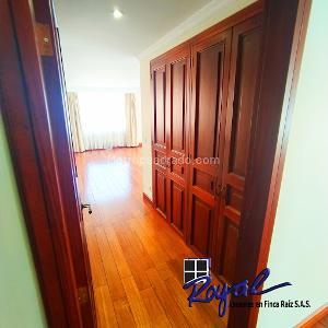 Apartamento en venta en Los Rosales, Bogotá · foto 19 de 20