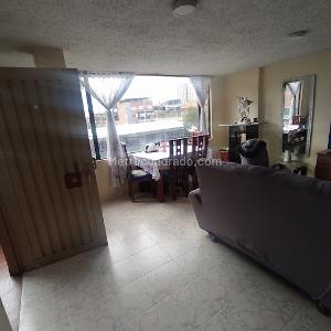 Casa en venta en El Tintal, Bogotá · foto 3 de 7