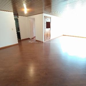 Apartamento en venta en Santa Barbara Central, Bogotá · foto 3 de 20