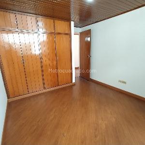 Apartamento en venta en Santa Barbara Central, Bogotá · foto 12 de 20