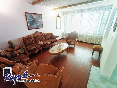 Casa de 5 alcobas en venta en El Batán, Bogotá, 165 m² · foto 4 de 20