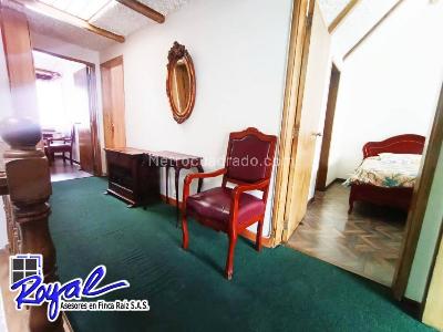 Casa de 5 alcobas en venta en El Batán, Bogotá, 165 m² · foto 14 de 20
