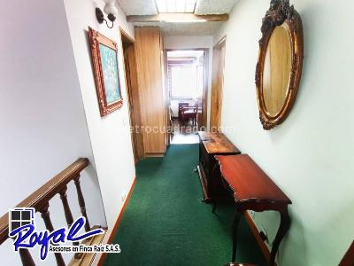 Casa de 5 alcobas en venta en El Batán, Bogotá, 165 m² · foto 19 de 20