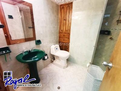 Casa de 5 alcobas en venta en El Batán, Bogotá, 165 m² · foto 20 de 20