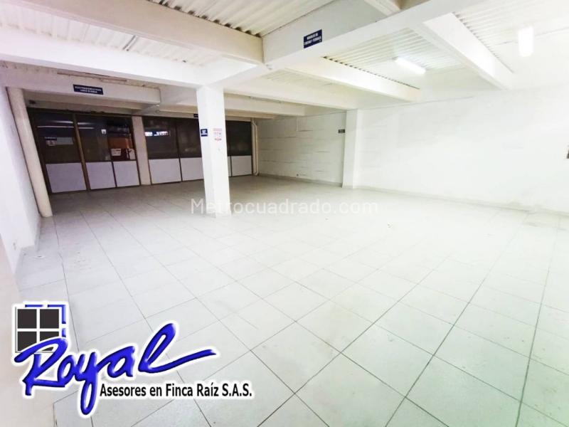 Bodega en Arriendo, Los Alcazares, Bogotá D.C. - Widok 2