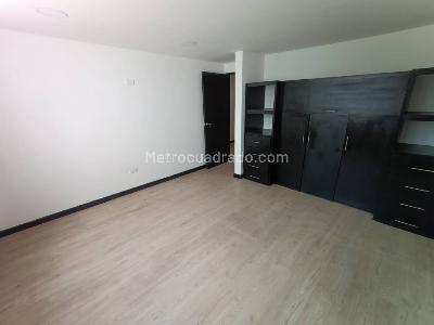 Casa de 4 alcobas en venta en El Rincon De Modelia, Bogotá, 196 m² · foto 20 de 20