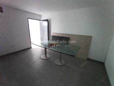 Casa de 4 alcobas en venta en El Rincon De Modelia, Bogotá, 196 m² · foto 8 de 20