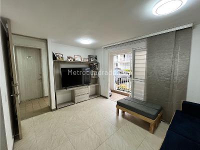 Apartamento de 2 alcobas en venta en Conjunto Residencial Ventura 2, Cali, 62 m² · foto 3 de 20