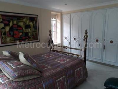 Casa de 4 alcobas en venta en Santa Ana Oriental, Bogotá, 500 m² · foto 17 de 20