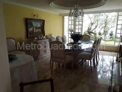 Casa de 4 alcobas en venta en Santa Ana Oriental, Bogotá, 500 m² · foto 4 de 20