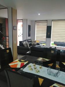 Casa de 3 alcobas en venta en Asturias De Santillana, Chía, 205 m² · foto 8 de 19