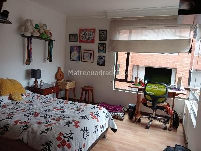 Apartamento de 3 alcobas en venta en San Patricio, Bogotá, 142 m² · foto 13 de 20
