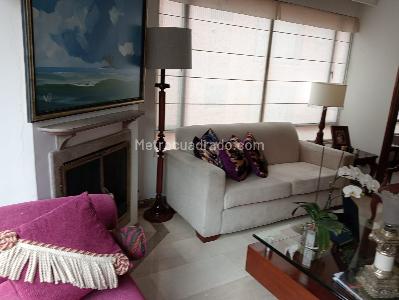 Apartamento de 3 alcobas en venta en San Patricio, Bogotá, 142 m² · foto 2 de 20