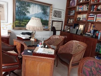Apartamento de 3 alcobas en venta en San Patricio, Bogotá, 142 m² · foto 4 de 20