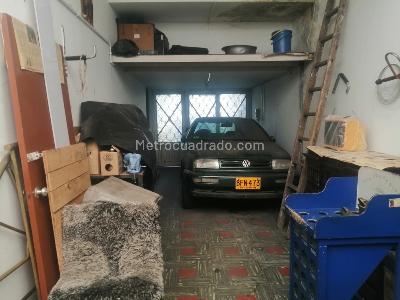 Casa de 3 alcobas en venta en Los Alcazares, Bogotá · foto 11 de 19