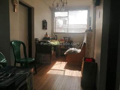 Casa de 3 alcobas en venta en Los Alcazares, Bogotá · foto 5 de 19