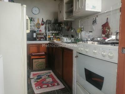 Casa de 3 alcobas en venta en Los Alcazares, Bogotá · foto 7 de 19