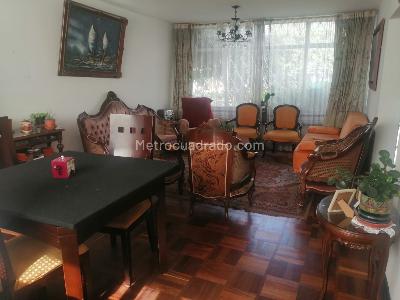 Casa de 3 alcobas en venta en Los Alcazares, Bogotá · foto 8 de 19