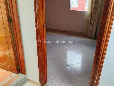 Casa de 2 alcobas en venta en Villas De Granada, Bogotá, 65 m² · foto 14 de 18