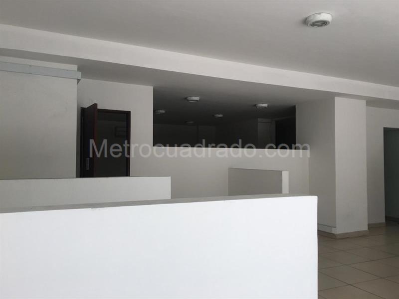 Local Comercial en Arriendo, CENTRO LAS NIEVES, Bogotá D.C. - Más