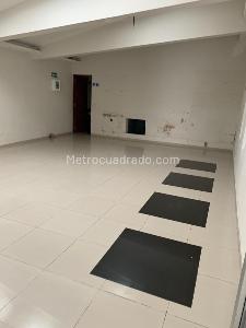 Casa de 3 alcobas en venta en Santa Ana Occidental, Bogotá, 501 m² · foto 6 de 8