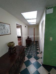 Casa de 5 alcobas en venta en Andes Norte, Bogotá, 300 m² · foto 4 de 20