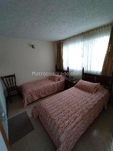Casa de 5 alcobas en venta en Andes Norte, Bogotá, 300 m² · foto 10 de 20