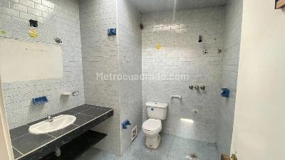 Casa de 5 alcobas en venta en Cedritos, Bogotá, 314 m² · foto 10 de 20