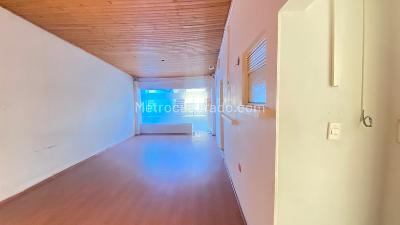 Casa de 5 alcobas en venta en Cedritos, Bogotá, 314 m² · foto 3 de 20