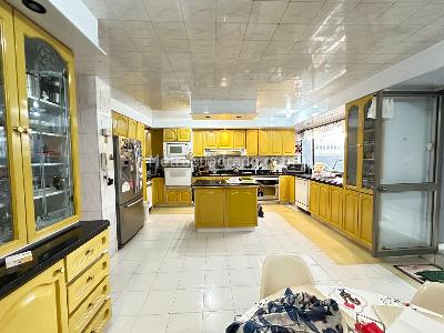 Casa de 5 alcobas en venta en Santa Ana Oriental, Bogotá, 607 m² · foto 2 de 20
