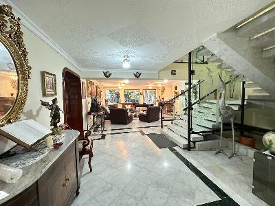 Casa de 5 alcobas en venta en Santa Ana Oriental, Bogotá, 607 m² · foto 4 de 20