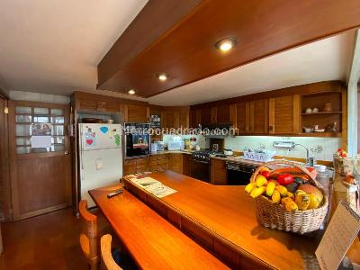 Casa en venta en Niza, Bogotá · foto 3 de 19