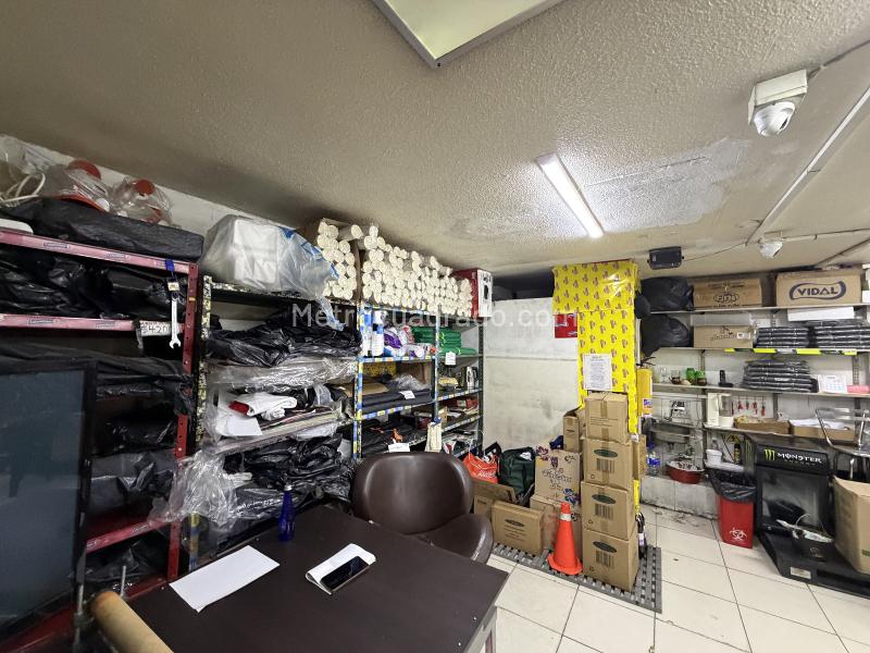 Local Comercial en Arriendo, Chapinero Central, Bogotá D.C. - Más