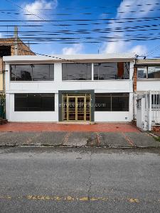 Oficina en Arriendo, La Castellana, Bogotá D.C.