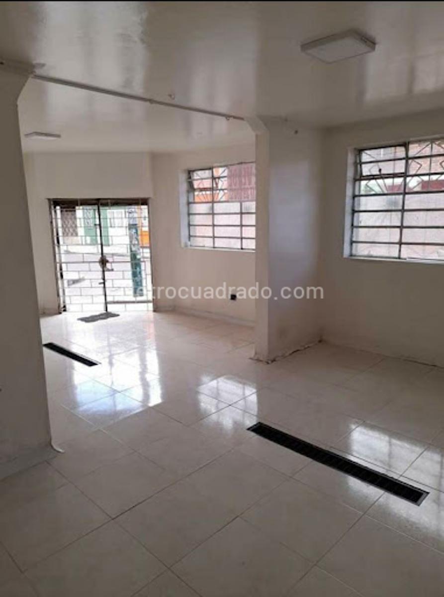 Venta de Bodega en Centenario Bogotá D.C. 4836M3341204