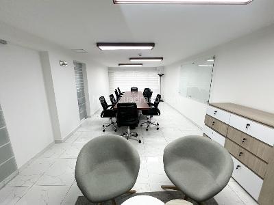 Casa de 5 alcobas en venta en Santa Barbara Oriental, Bogotá, 446 m² · foto 9 de 15