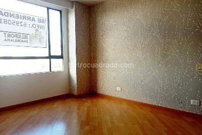 Apartamento de 3 alcobas en arriendo en El Lago, Bogotá, 80 m² · foto 11 de 14