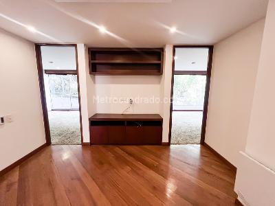 Apartamento en venta en El Refugio, Bogotá · foto 6 de 15