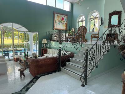 Casa de 4 alcobas en arriendo en El Peñon, Girardot, 500 m² · foto 9 de 20