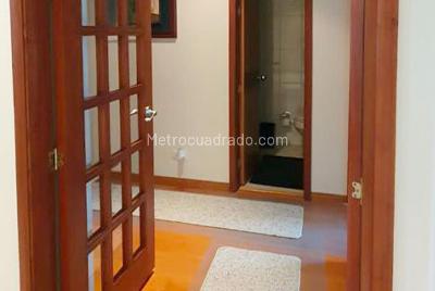 Apartamento de 3 alcobas en venta en Santa Barbara, Bogotá, 125 m² · foto 13 de 20