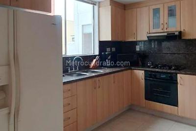 Apartamento de 3 alcobas en venta en Santa Barbara, Bogotá, 125 m² · foto 3 de 20