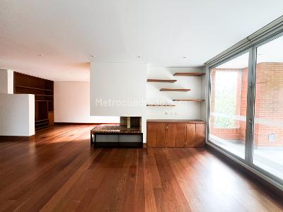 Apartamento en venta en La Cabrera, Bogotá · foto 2 de 18