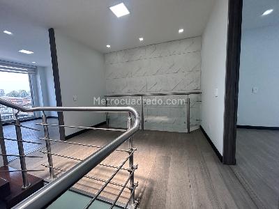 Casa de 3 alcobas en venta en La Camelia, Bogotá, 278 m² · foto 10 de 20