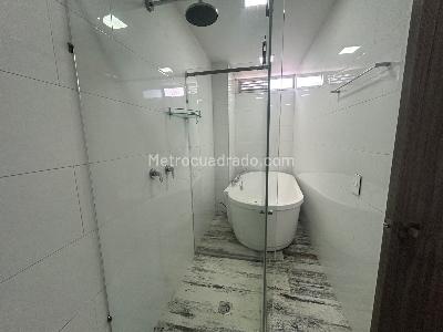 Casa de 3 alcobas en venta en La Camelia, Bogotá, 278 m² · foto 15 de 20