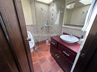 Casa de 3 alcobas en venta en Gratamira, Bogotá, 243 m² · foto 16 de 20