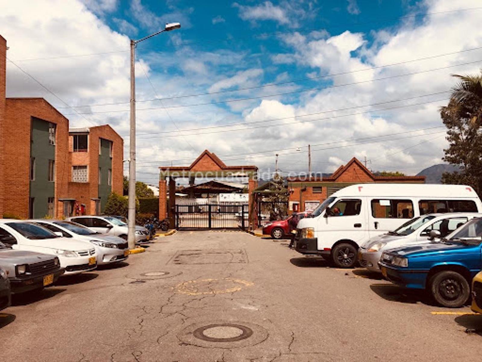 Venta de Apartamento en Suba centro Bogotá D.C. 4903M4166000