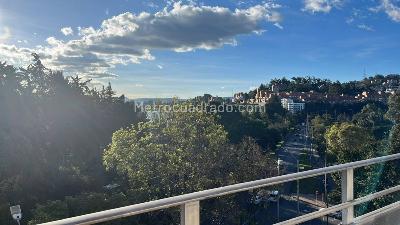 Apartamento de 3 alcobas en venta en Pontevedra, Bogotá, 200 m² · foto 5 de 20