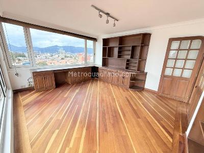 Apartamento de 3 alcobas en venta en Pontevedra, Bogotá, 200 m² · foto 7 de 20