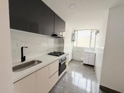Apartamento en venta en Pontevedra, Bogotá · foto 4 de 15