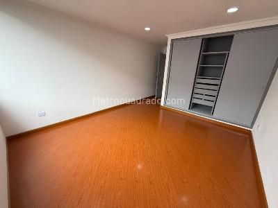 Apartamento en venta en Pontevedra, Bogotá · foto 7 de 15